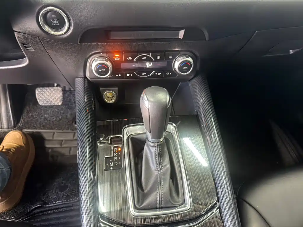 Mazda CX-5 2022 2.0L automatic two-wheel drive smart model купить на сайте DeffCars