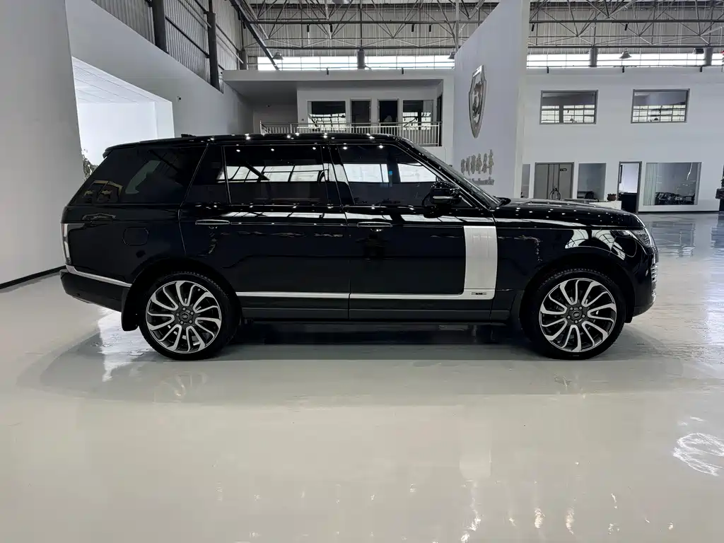 Range Rover 2022 3.0 L6 400PS Honor Creation Extended Edition купить на сайте DeffCars