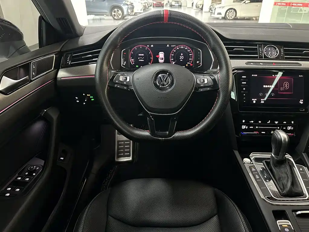 FAW-Volkswagen CC 2020 330TSI Charming Edition National VI купить на сайте DeffCars