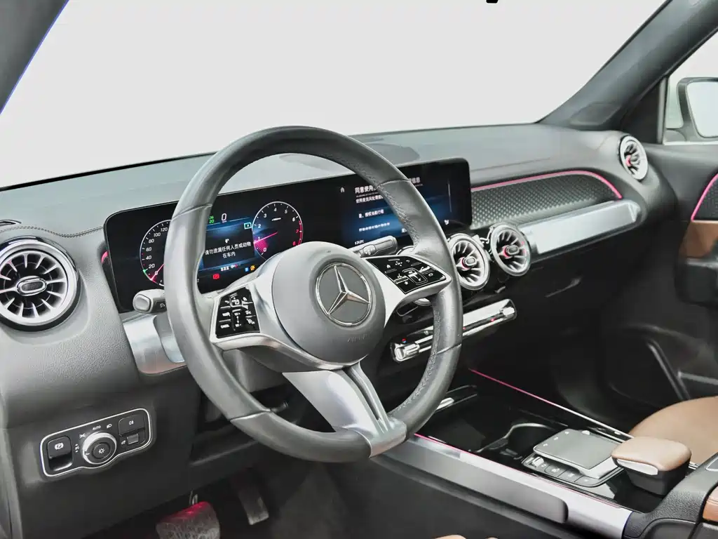 Mercedes-Benz GLB 2024 GLB 220 Dynamic купить на сайте DeffCars