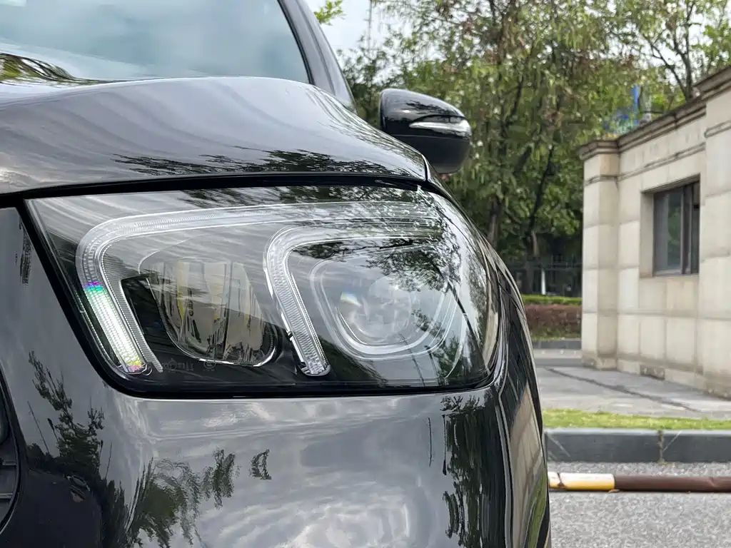 Mercedes-Benz GLE 2020 facelift model 2 GLE 350 4MATIC fashion model купить на сайте DeffCars