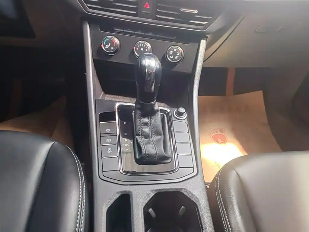 Bora 2024 200TSI DSG Changxing Edition купить на сайте DeffCars
