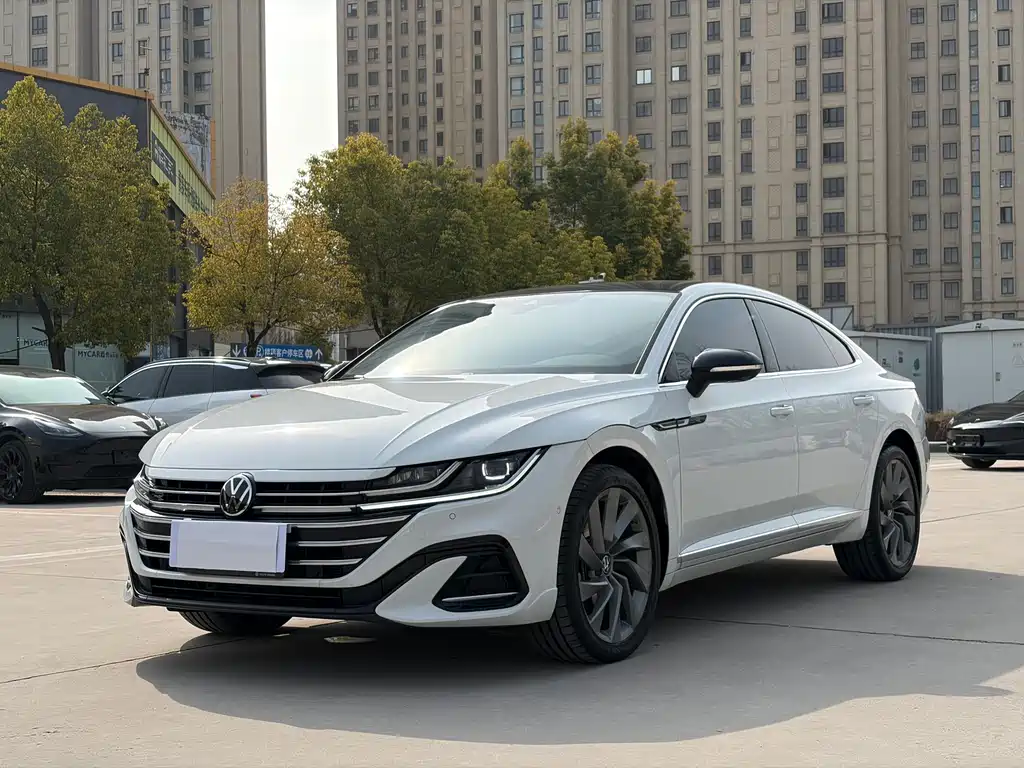FAW-Volkswagen CC 2024 380TSI Dazzling Edition купить на сайте DeffCars