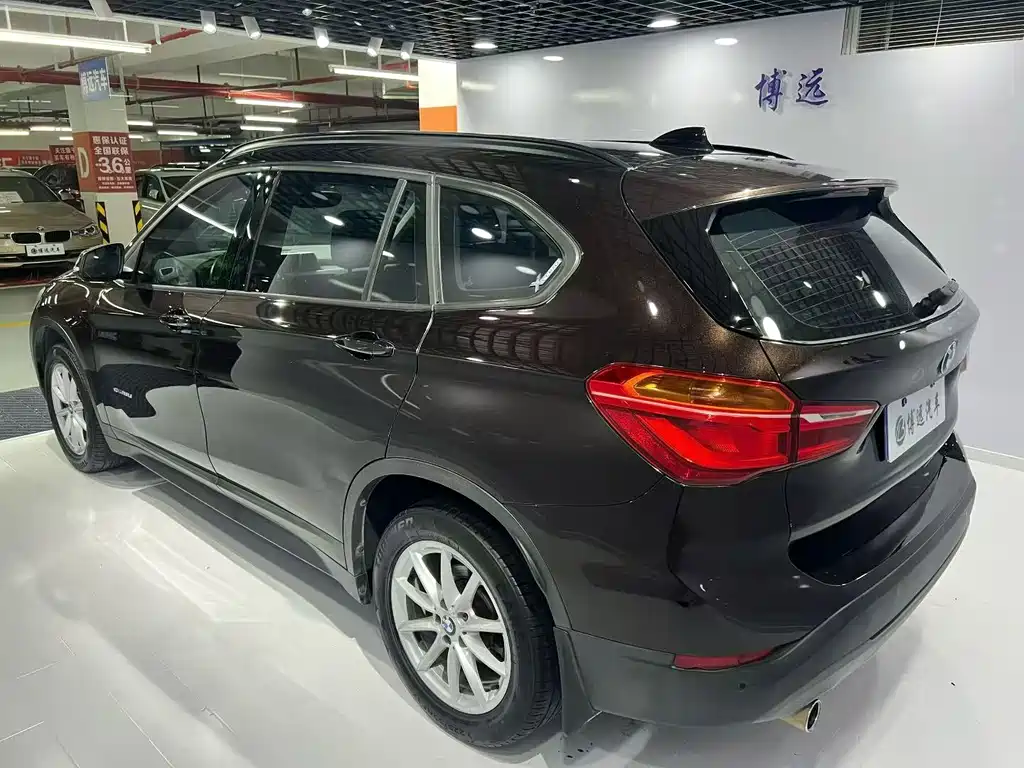 BMW X1 2016 sDrive18Li Fashion Edition купить на сайте DeffCars