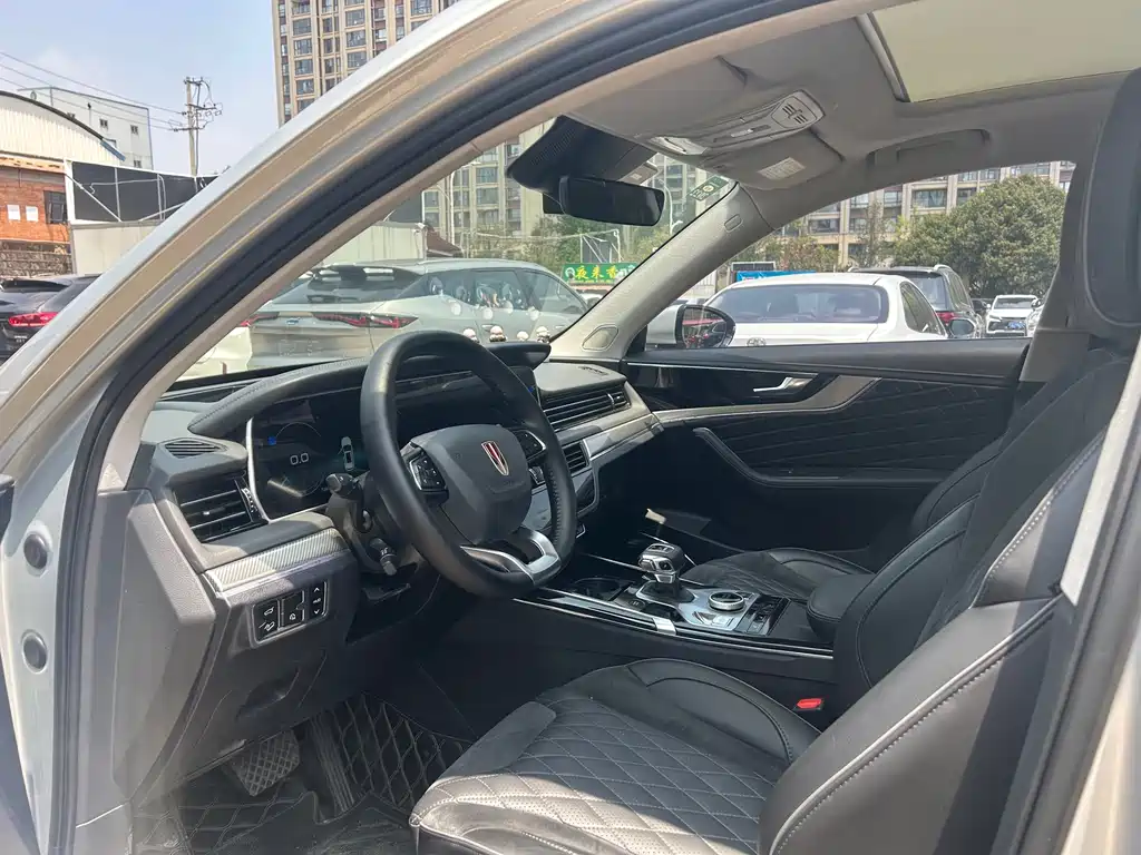 Hongqi HS5 2019 2.0T Zhilian Flagship Edition купить на сайте DeffCars