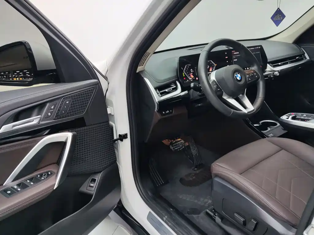 BMW X1 2023 sDrive20Li X Design Kit купить на сайте DeffCars