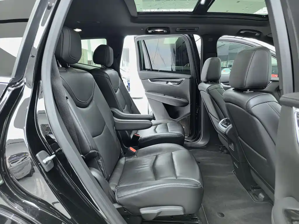 Cadillac XT6 2020 28T six-seat four-wheel drive luxury model купить на сайте DeffCars