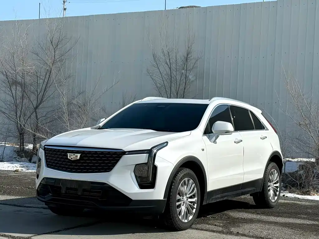 Cadillac XT4 2024 facelift 28T two-wheel drive luxury model купить на сайте DeffCars
