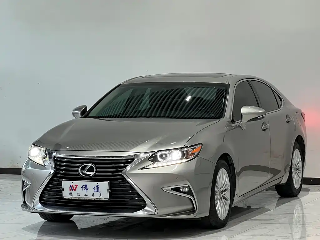 Lexus ES 2015 200 Elite Edition купить на сайте DeffCars