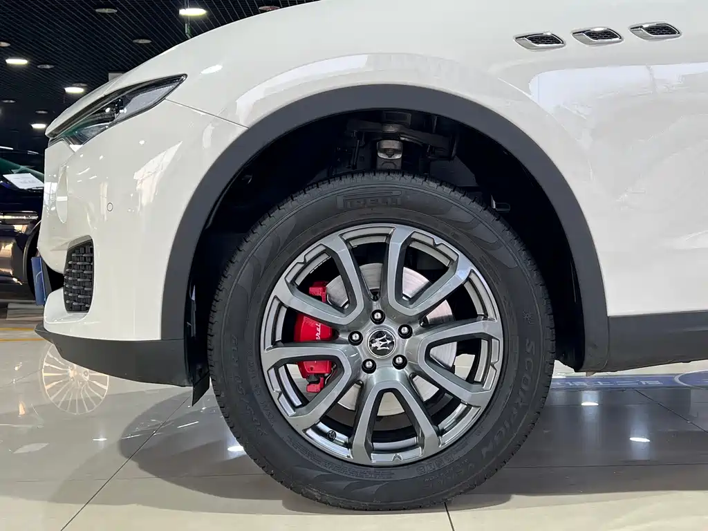 Levante 2020 3.0T Standard Edition купить на сайте DeffCars