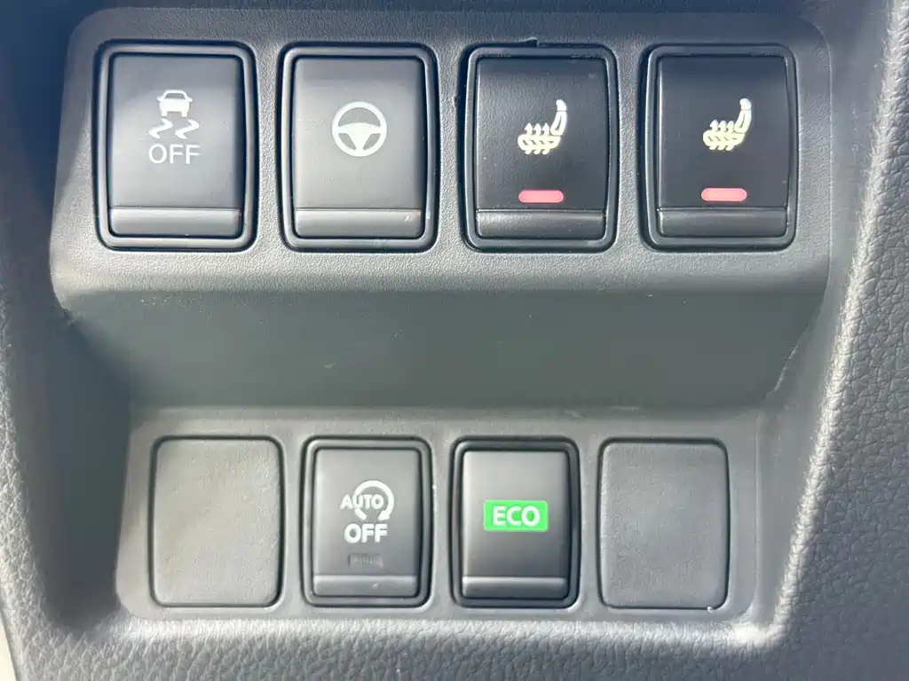 Qashqai 2022 2.0L CVT XV Prem Deluxe Edition купить на сайте DeffCars