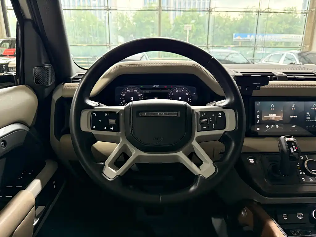 Land Rover Defender 2021 110 P400 Dark Special Edition купить на сайте DeffCars