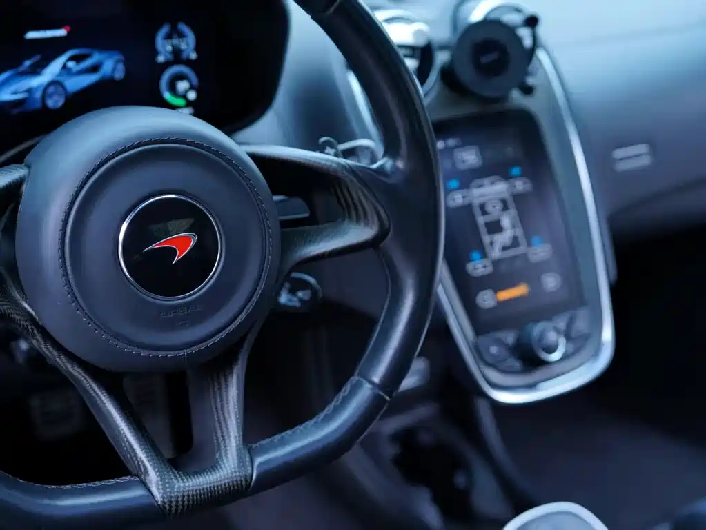 McLaren 570 2019 570GT 3.8T Coupe купить на сайте DeffCars
