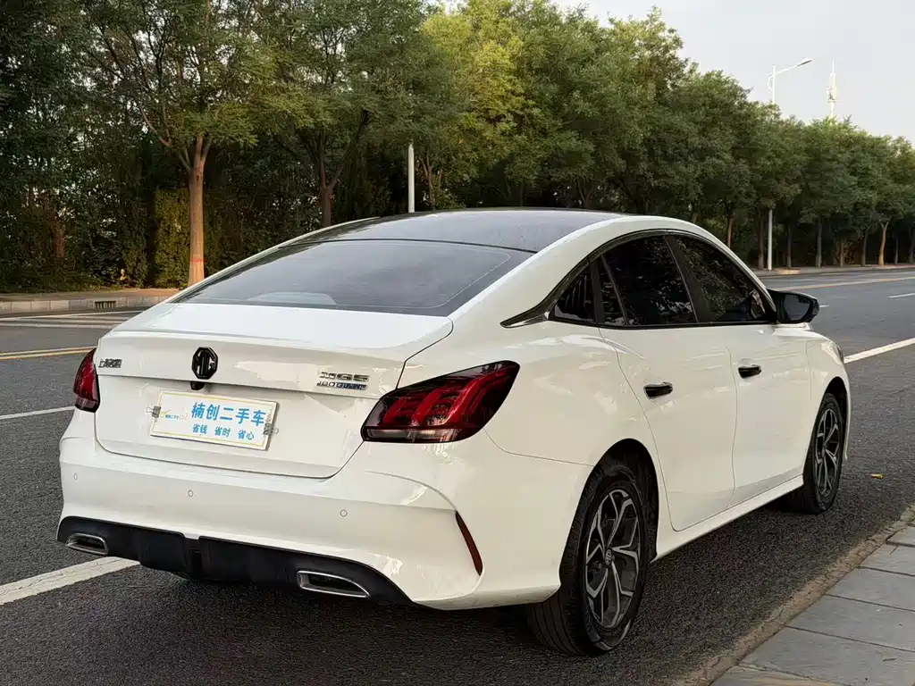 MG5 2023 180DVVT CVT Deluxe Edition купить на сайте DeffCars