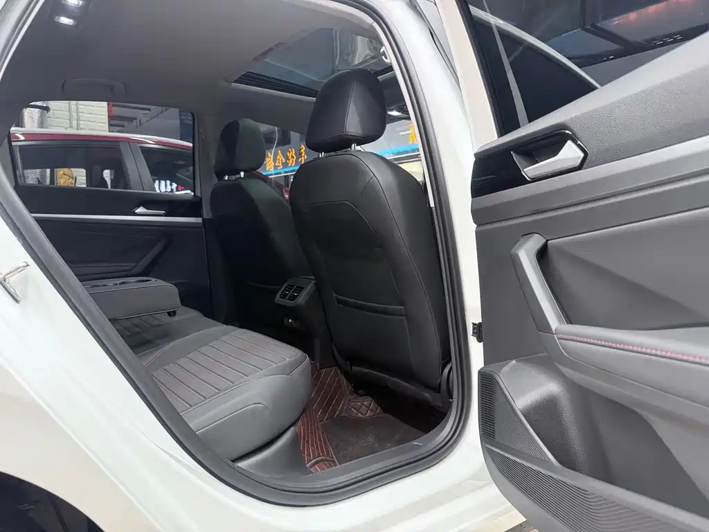 Lavida 2023 280TSI DSG Starry Sky Full Edition купить на сайте DeffCars