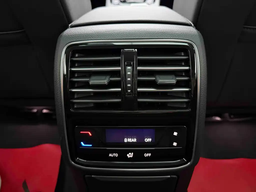 FAW-Volkswagen CC 2024 380TSI eye-catching version купить на сайте DeffCars