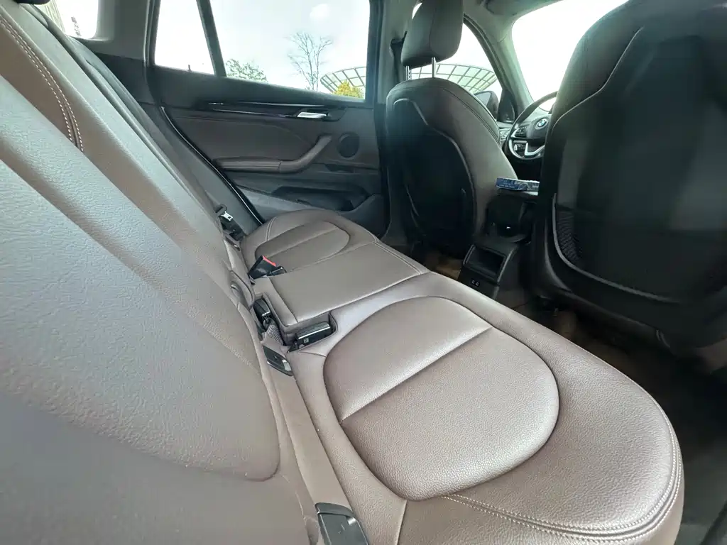BMW X1 2020 sDrive20Li Fashion Model купить на сайте DeffCars