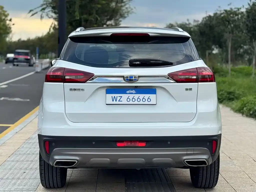 Boyue 2018 1.8TD automatic two-wheel drive smart model 4G interconnected version купить на сайте DeffCars