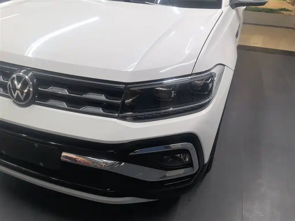 Tukai 2019 280TSI DSG Deluxe Edition купить на сайте DeffCars