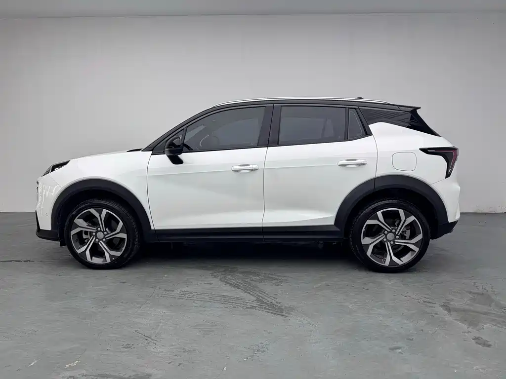 Lynk & Co 06 2023 Remix 1.5T Jin Halo купить на сайте DeffCars