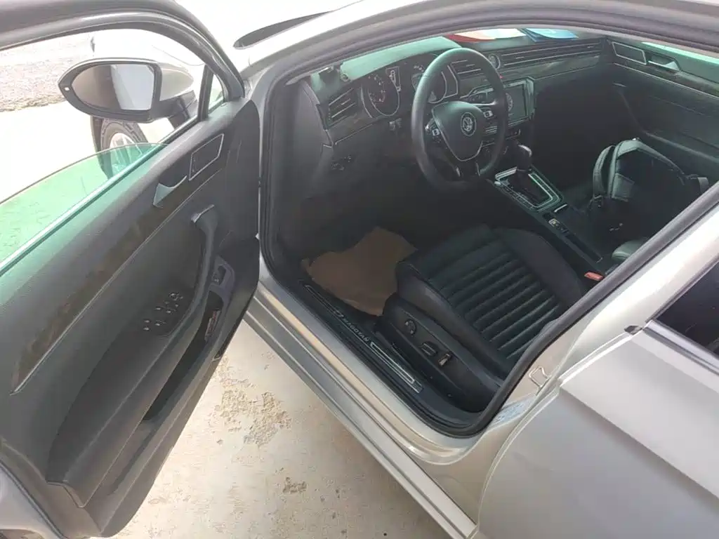 Magotan 2019 330TSI DSG luxury model National V купить на сайте DeffCars