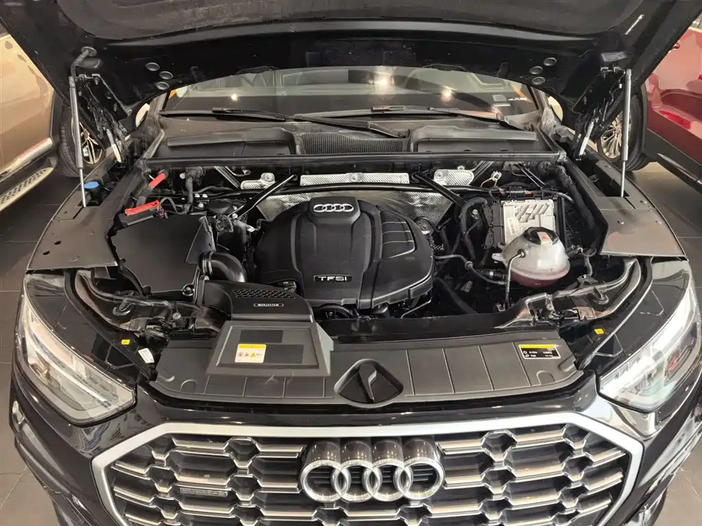 Audi Q5L 2022 facelift 45T luxury and dynamic model купить на сайте DeffCars