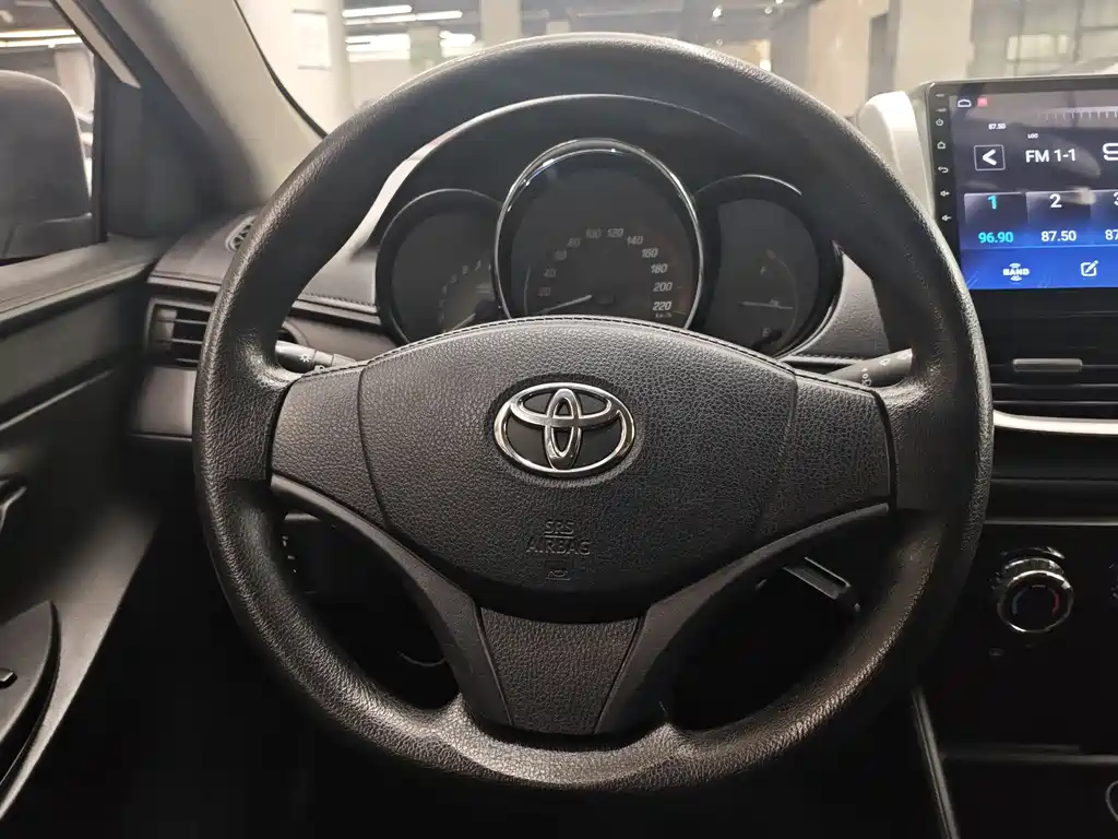 YARiS L 2021 1.5L CVT leading version купить на сайте DeffCars