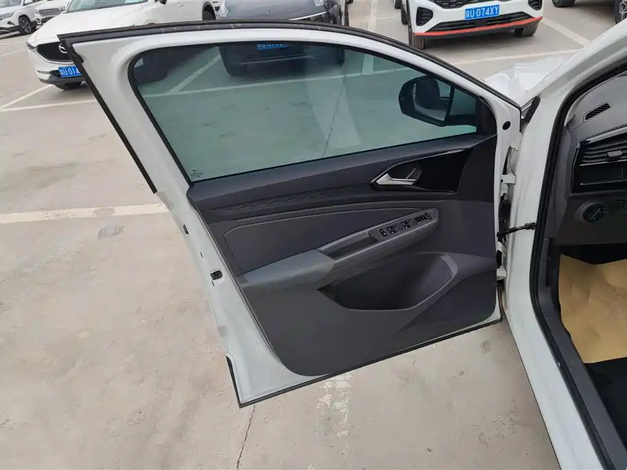 Jetta VS7 2020 1.4T automatic aggressive model купить на сайте DeffCars