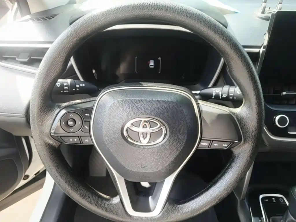 Fenglanda 2024 2.0L CVT elite plus version купить на сайте DeffCars