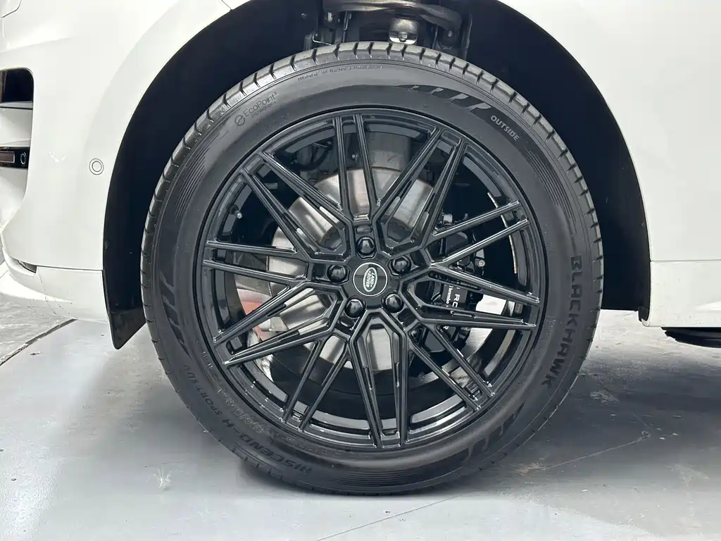 Range Rover Sport 2024 400PS Dynamic SE купить на сайте DeffCars