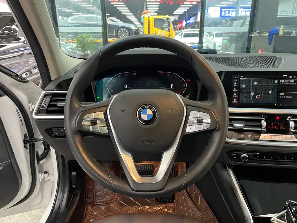 BMW 3 Series 2022 facelift 320i sports package купить на сайте DeffCars
