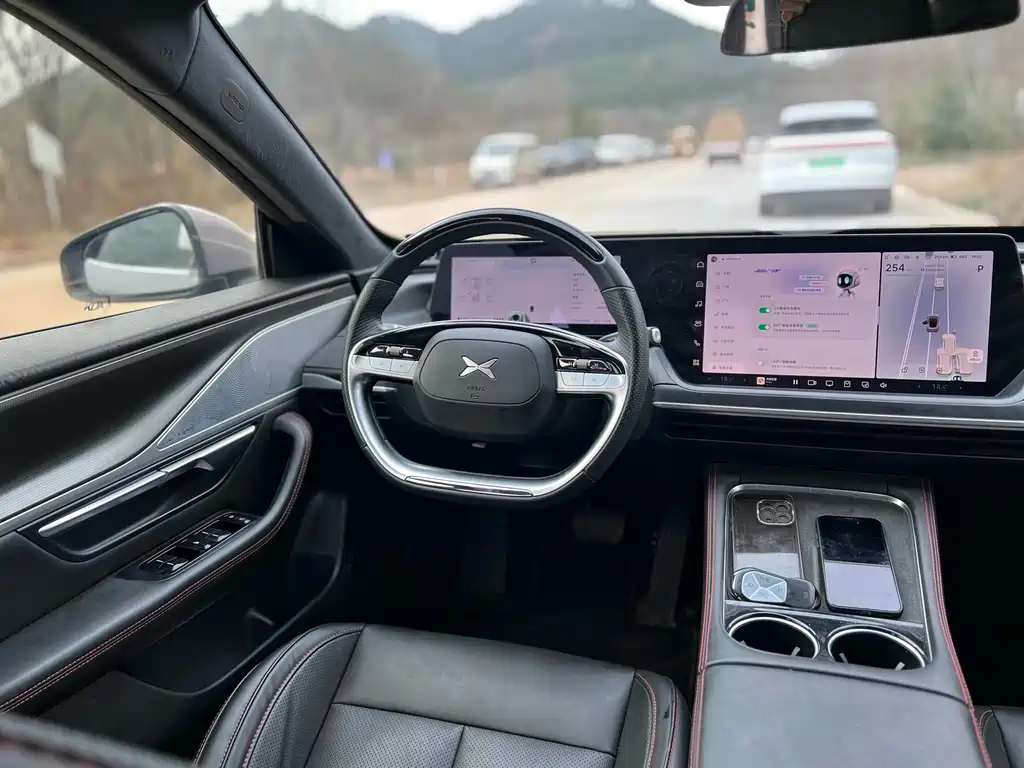 Xpeng P7 2023 model P7i 702 Pro купить на сайте DeffCars