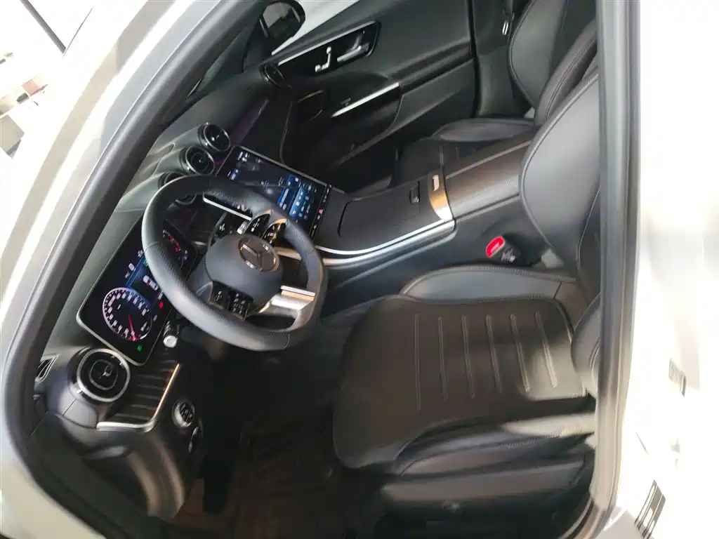 Mercedes-Benz C-Class 2024 C 200 L Sports Edition купить на сайте DeffCars