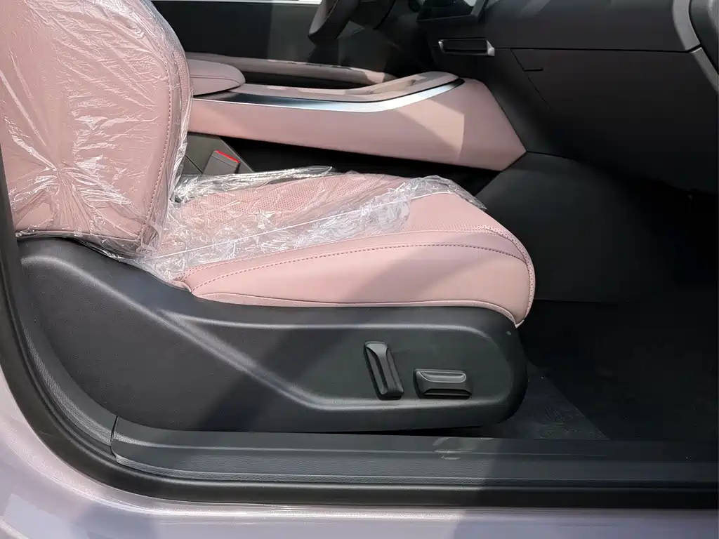 Xpeng MONA M03 2025 Model 515 Long Battery Life Plus купить на сайте DeffCars