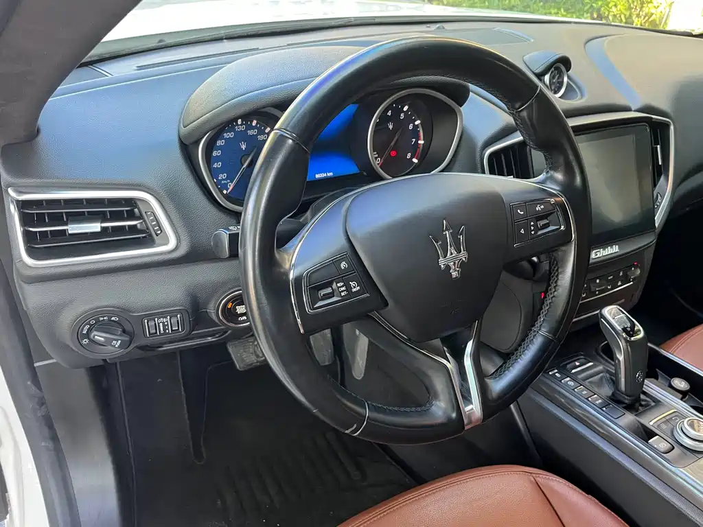 Ghibli 2019 3.0T Standard Edition National V купить на сайте DeffCars