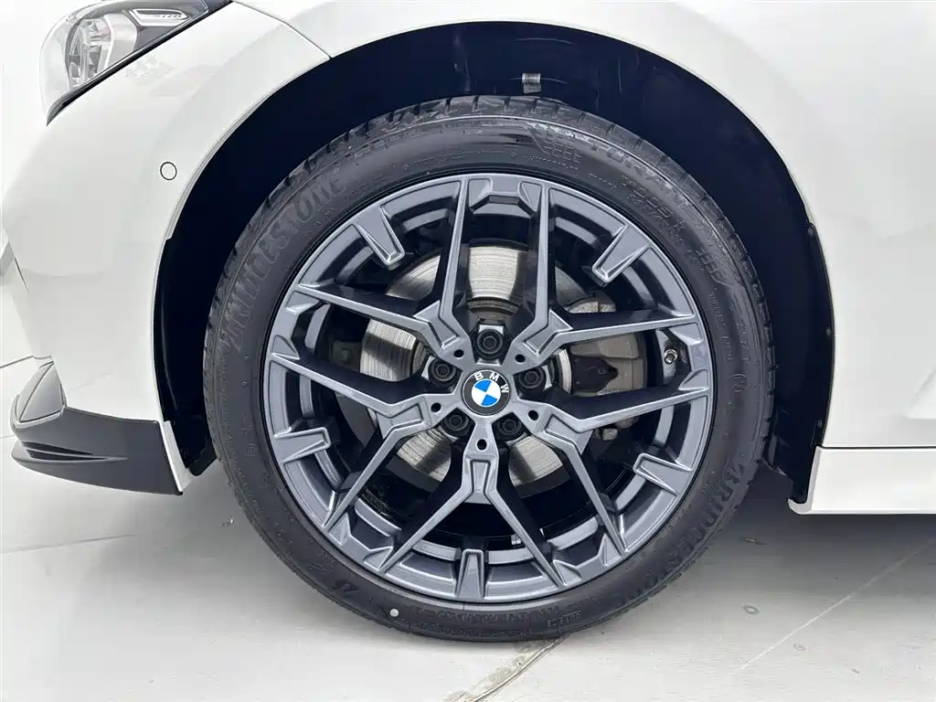 BMW 3 Series 2025 330Li M Sports Night Package купить на сайте DeffCars