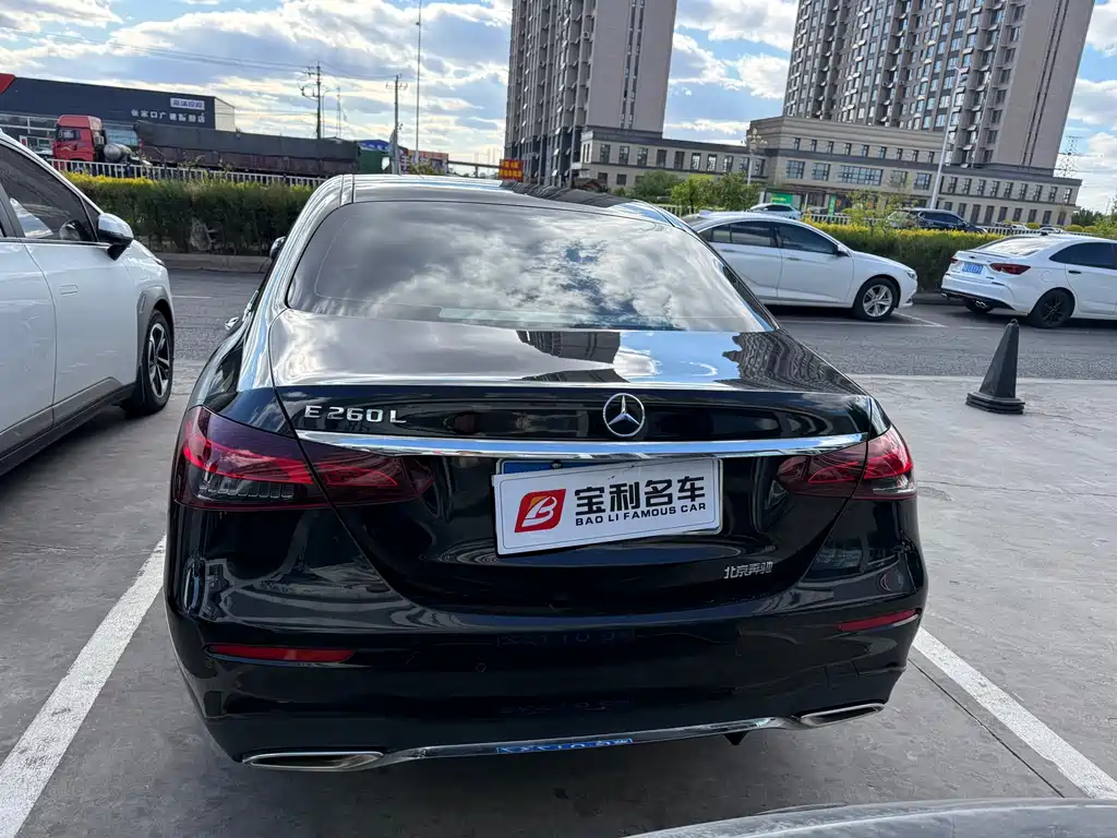 Mercedes-Benz E-Class 2023 E 260 L Sports купить на сайте DeffCars