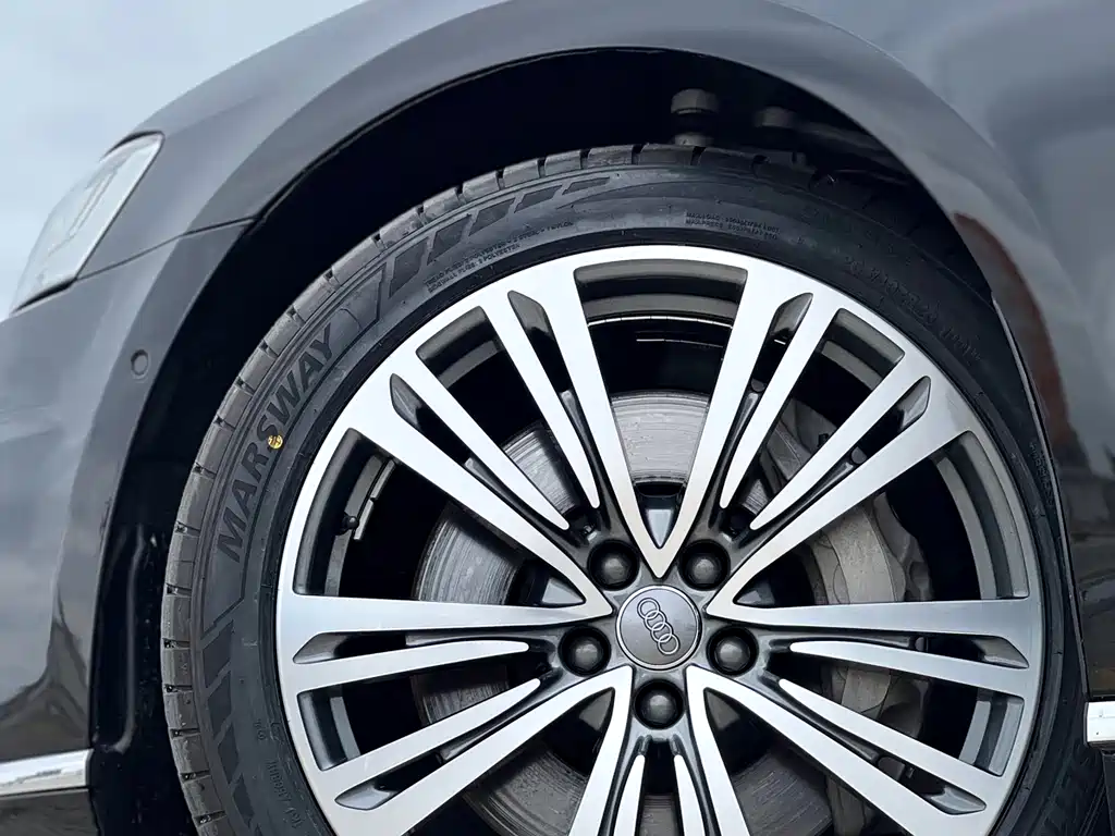 Audi A8 2019 A8L 55 TFSI quattro premium model купить на сайте DeffCars