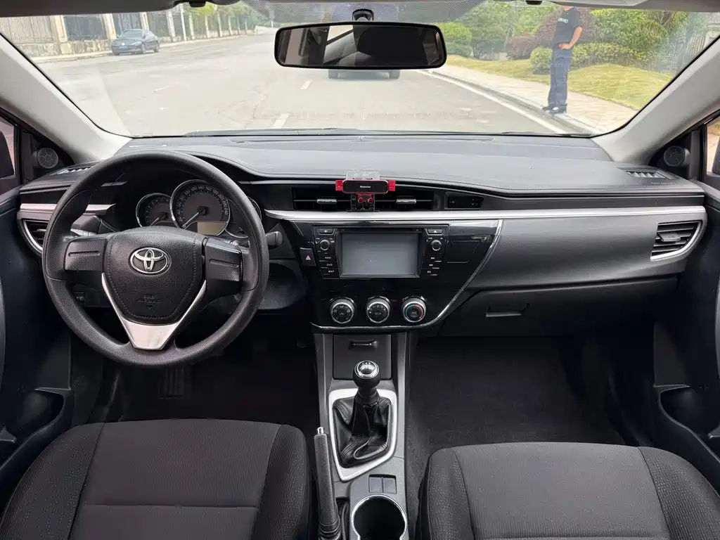 Corolla 2014 1.6L Manual GL купить на сайте DeffCars