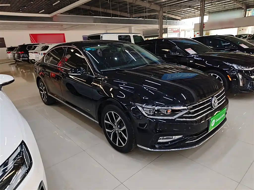 Magotan 2020 330TSI DSG leading model купить на сайте DeffCars