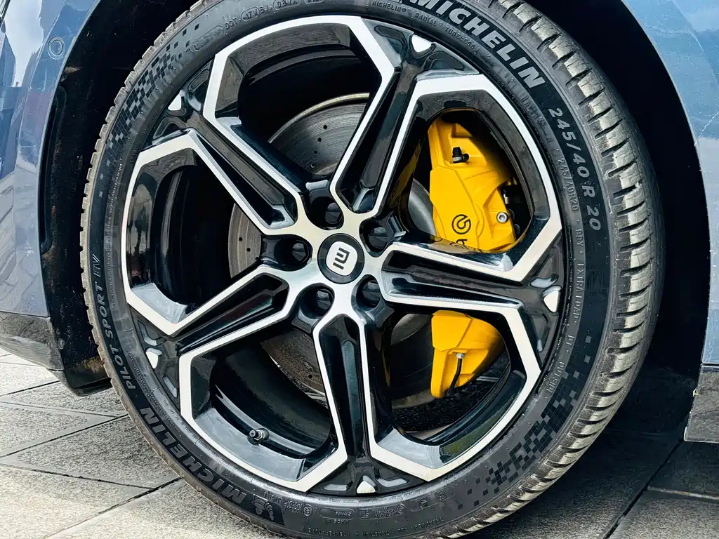 SU7 2024 rear-wheel drive long-range smart driving version купить на сайте DeffCars