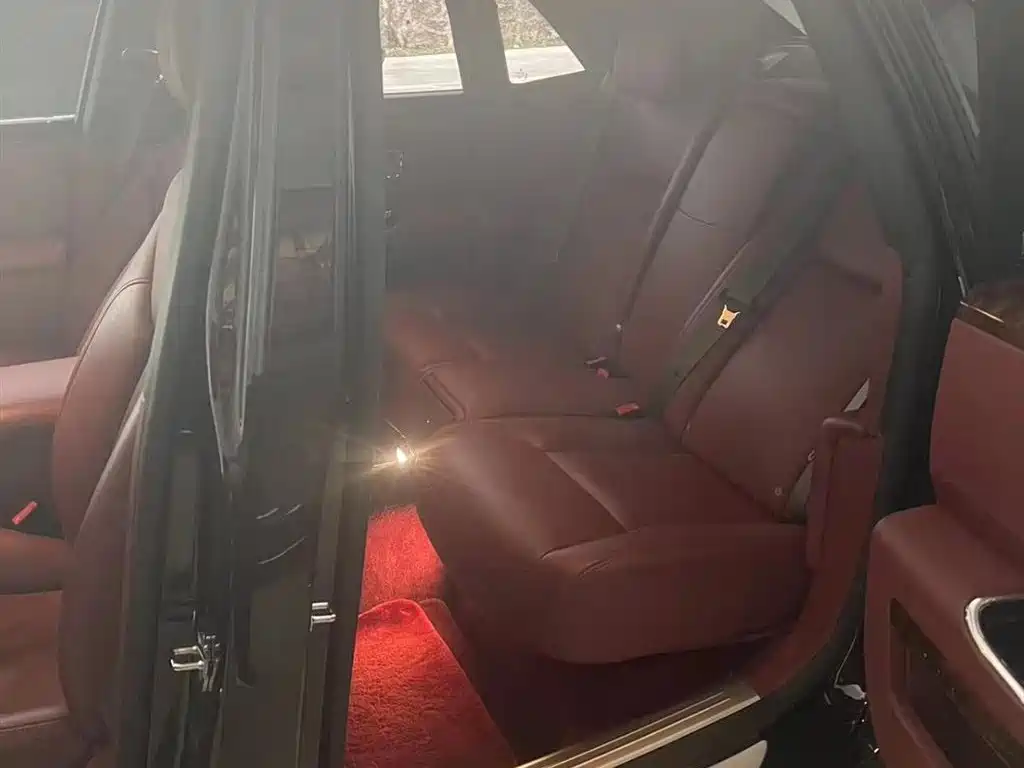 Ghost 2018 6.6T standard wheelbase version купить на сайте DeffCars