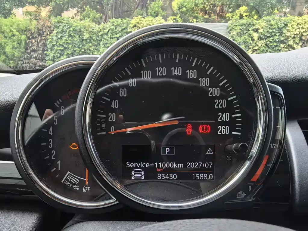 MINI 2018 1.5T COOPER Classic Five-Door Edition купить на сайте DeffCars