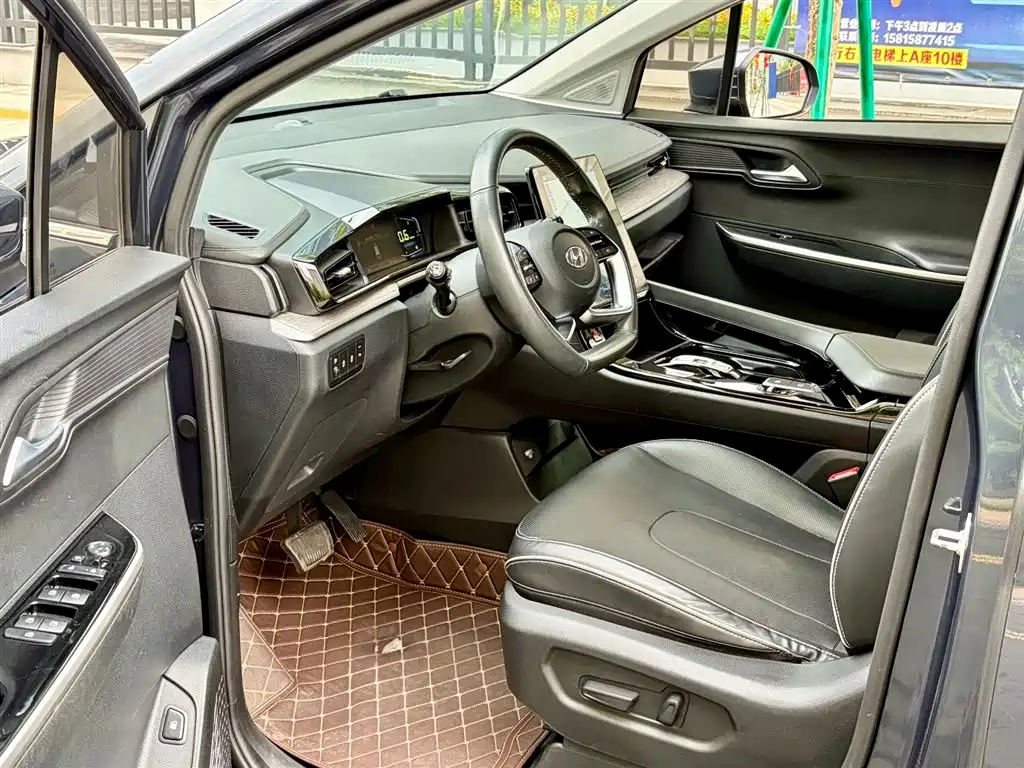 Kustu 2021 270TGDi Premium Edition LUX купить на сайте DeffCars