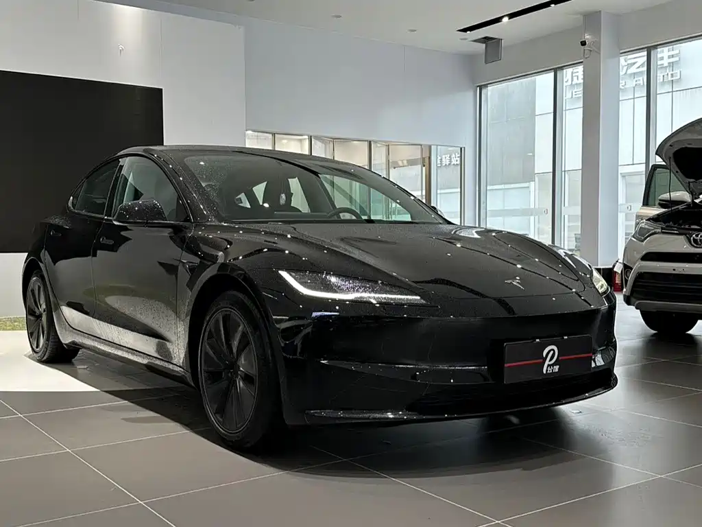 Model 3 2025 long-range all-wheel drive version купить на сайте DeffCars