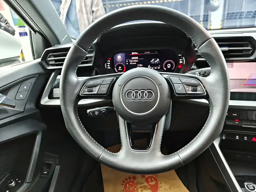 Audi A3 2021 Sportback 35 TFSI Advanced Life Edition купить на сайте DeffCars