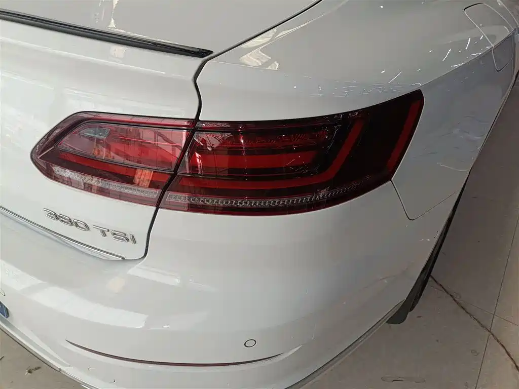 FAW-Volkswagen CC 2021 380TSI eye-catching version купить на сайте DeffCars