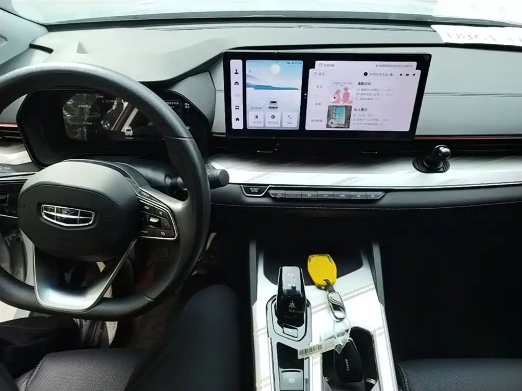 Emgrand L HiP 2024 Longteng Edition 1.5TD-DHT Pro 100KM Beyond Type купить на сайте DeffCars