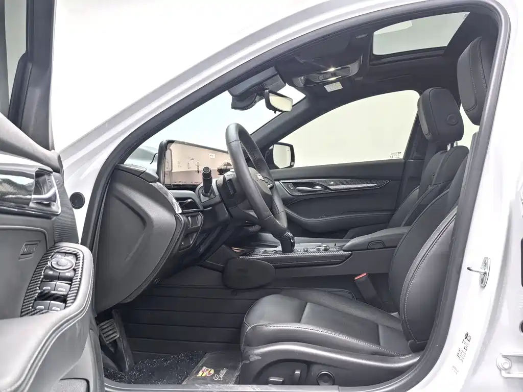 Cadillac CT5 2025 28T Track Performance Edition купить на сайте DeffCars