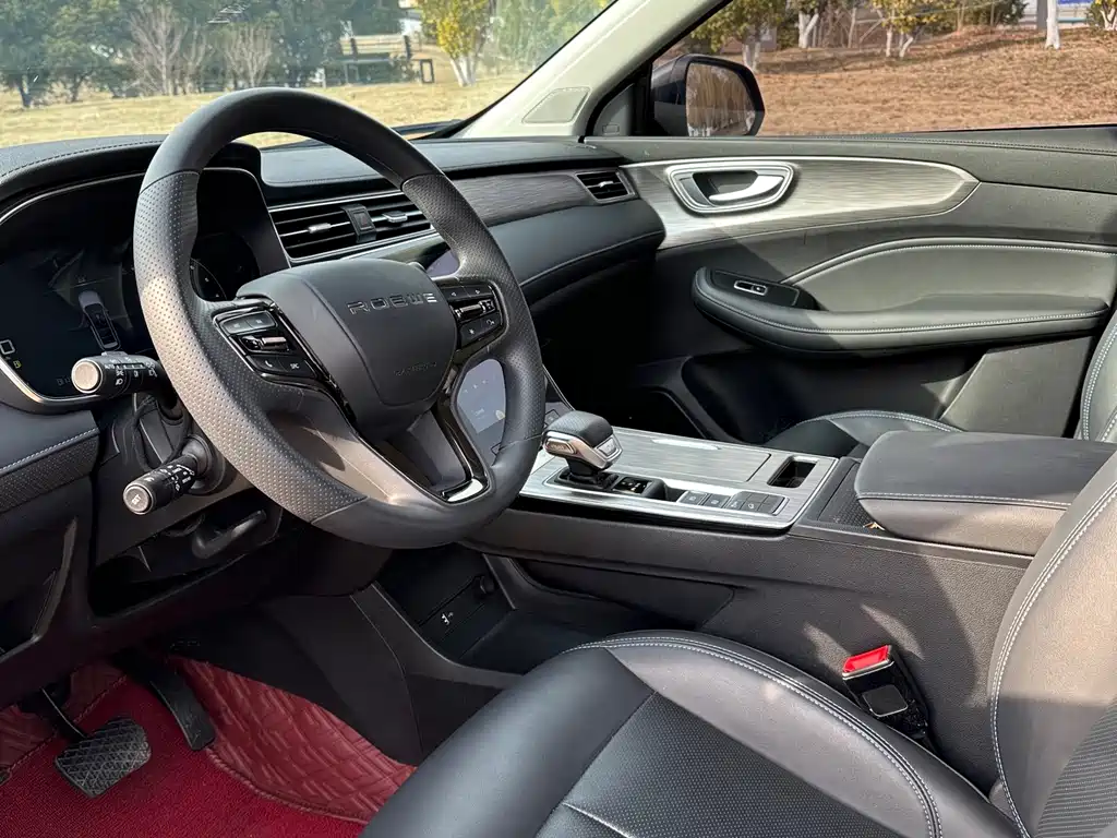Roewe RX5 2023 PLUS 330TGI Automatic Trend Smart Edition купить на сайте DeffCars